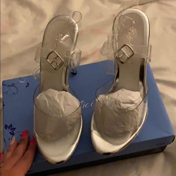 Clear heels - Picture 2 of 4